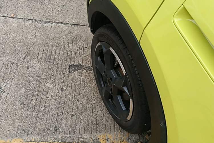 Used BYD Seagull 2023 Flying Edition Right Rear Wheel Hub