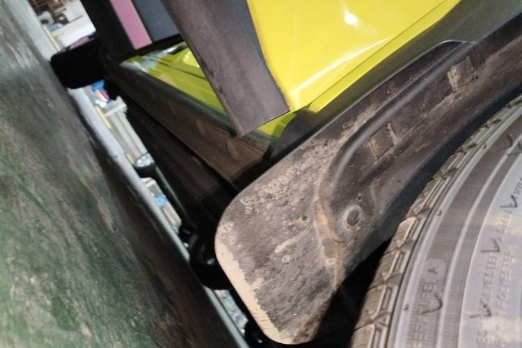 Used BYD Seagull 2023 Flying Edition Right Side Sill