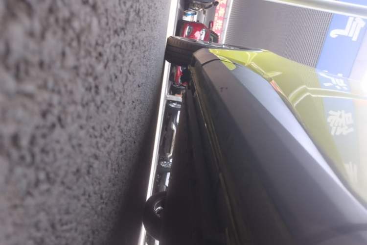 Used BYD Seagull 2023 Flying Edition Right Side Sill