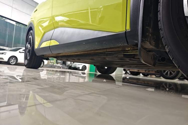 Used BYD Seagull 2023 Flying Edition Right Side Sill