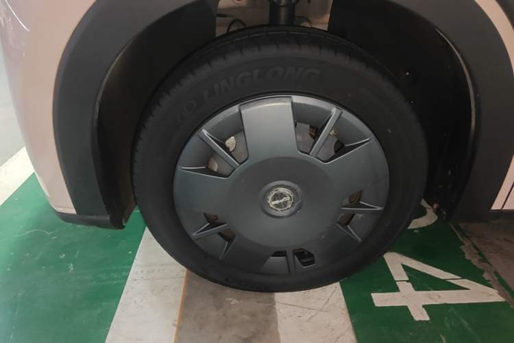 Used BYD Seagull 2023 Active Version Left Front Wheel Hub