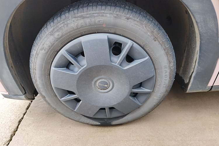 Used BYD Seagull 2023 Active Version Left Front Wheel Hub
