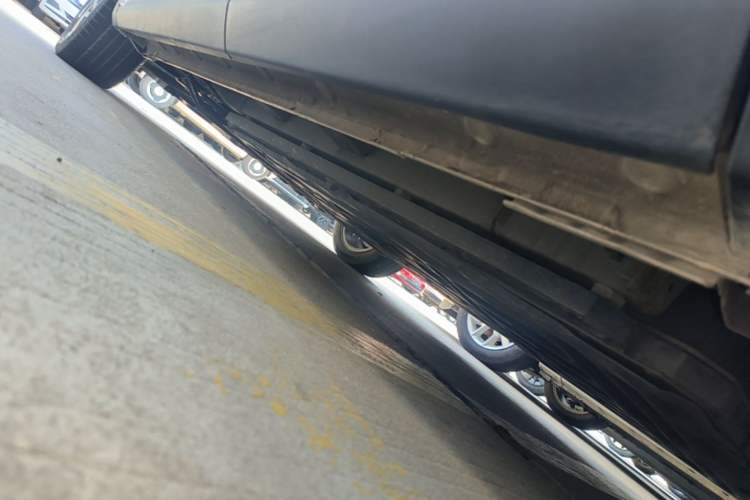 Used BYD Seagull 2023 Active Version Left Side Sill