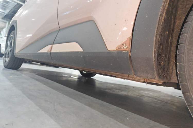 Used BYD Seagull 2023 Free Edition Left Side Sill
