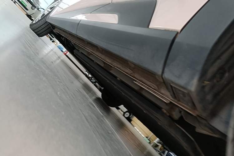 Used BYD Seagull 2023 Active Version Left Side Sill
