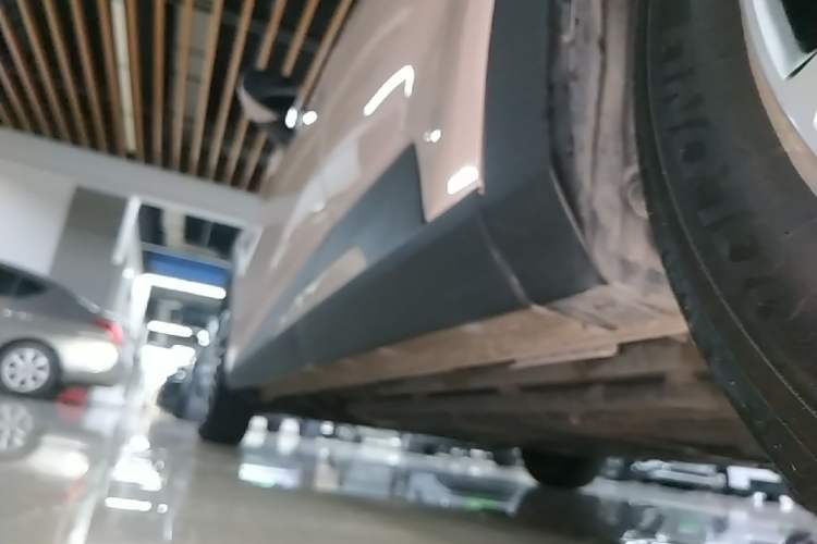 Used BYD Seagull 2023 Active Version Left Side Sill