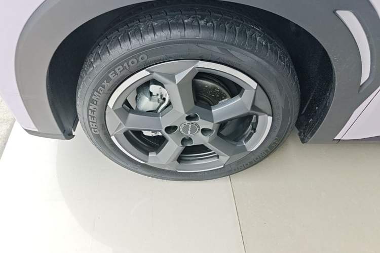Used BYD Seagull 2023 Free Edition Left Front Wheel Hub