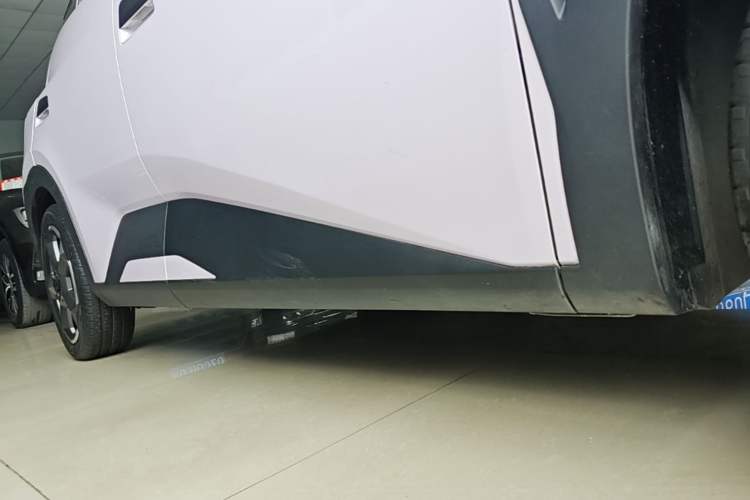 Used BYD Seagull 2023 Free Edition Right Side Sill