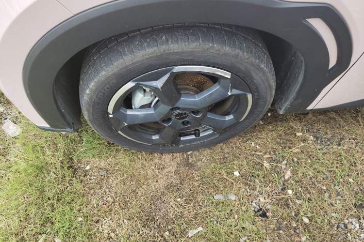 Used BYD Seagull 2023 Free Edition Left Front Wheel Hub