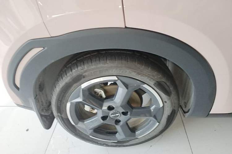 Used BYD Seagull 2023 Flying Edition Right Rear Wheel Hub
