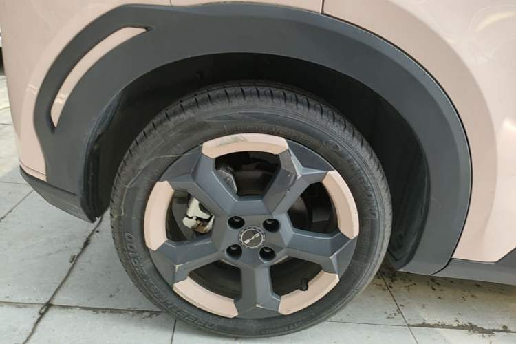 Used BYD Seagull 2023 Flying Edition Right Rear Wheel Hub