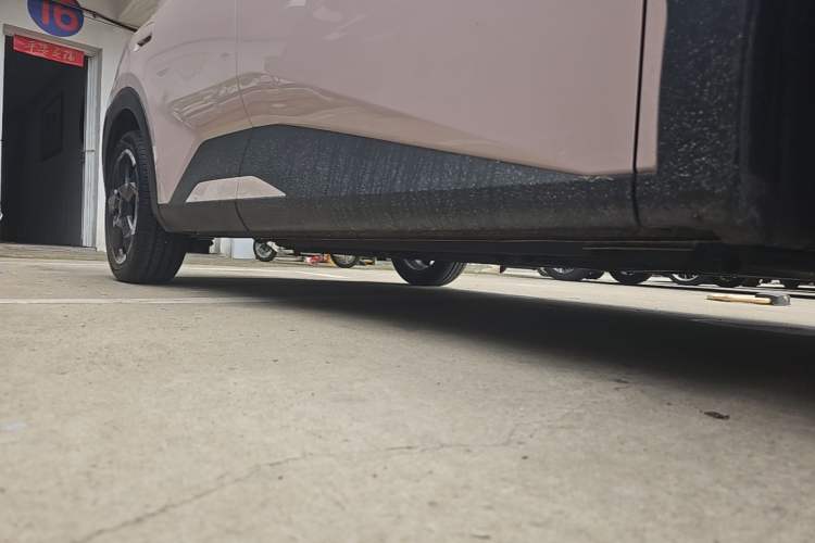 Used BYD Seagull 2023 Free Edition Right Side Sill