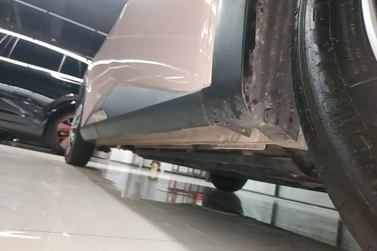 Used BYD Seagull 2023 Active Version Right Side Sill