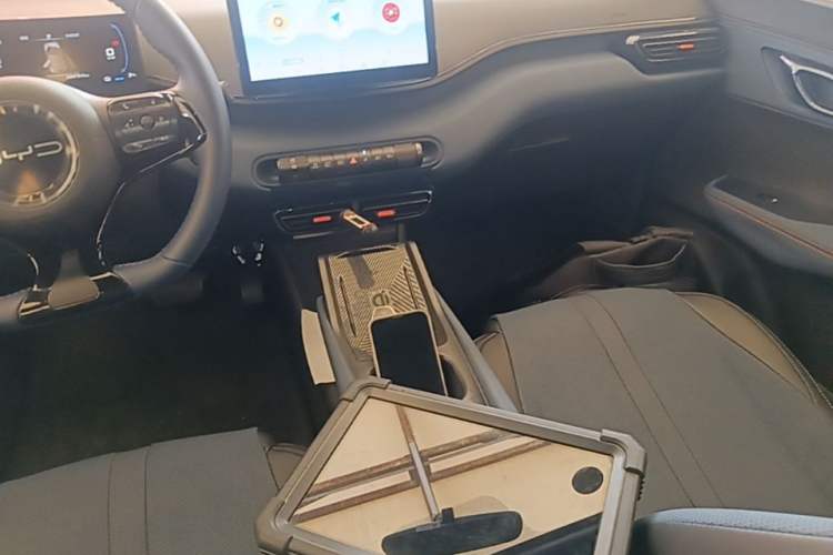 Used BYD Seagull 2023 Free Edition Audio And AC Panel