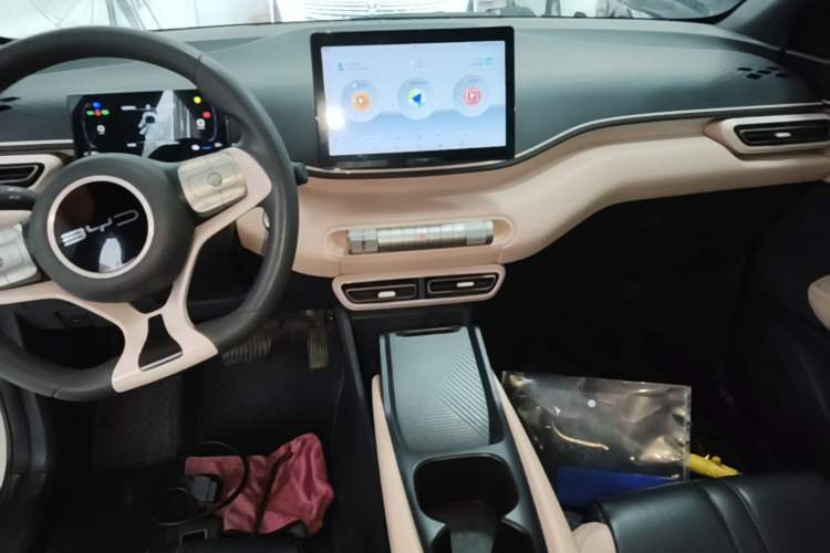 Used BYD Seagull 2023 Free Edition Audio And AC Panel