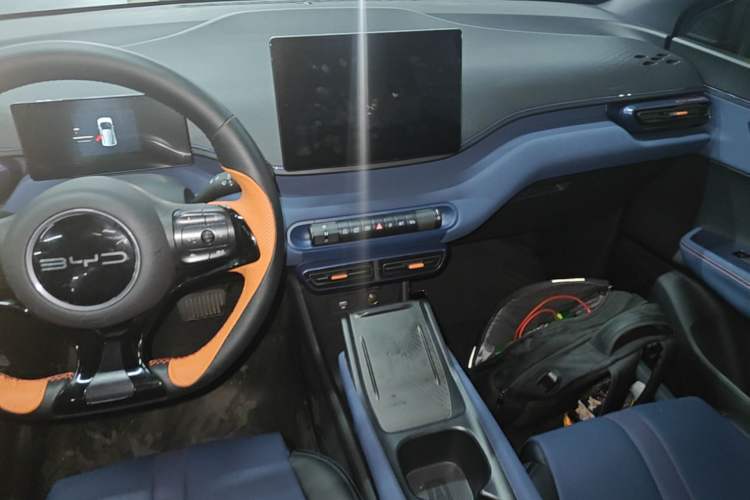 Used BYD Seagull 2023 Flying Edition Audio And AC Panel