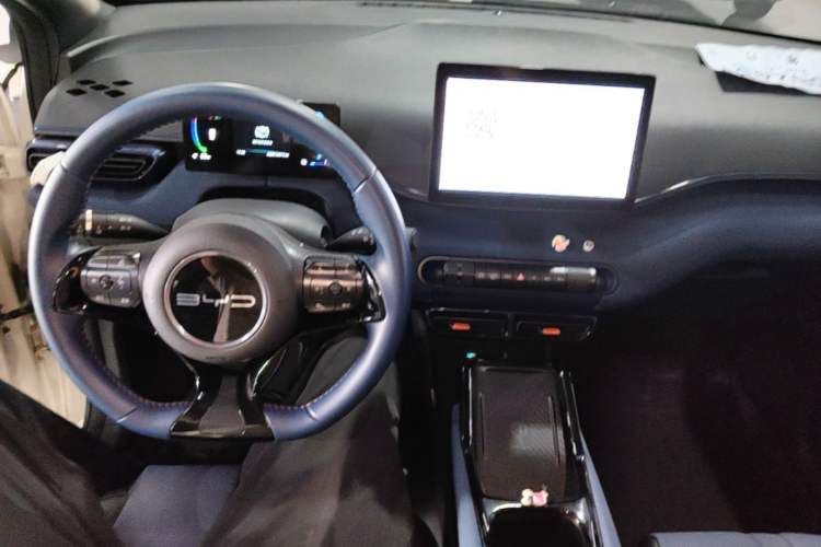 Used BYD Seagull 2023 Flying Edition Center Console