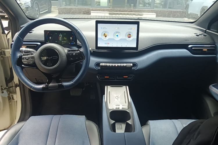 Used BYD Seagull 2023 Flying Edition Center Console