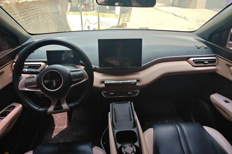 Used BYD Seagull 2023 Flying Edition Center Console