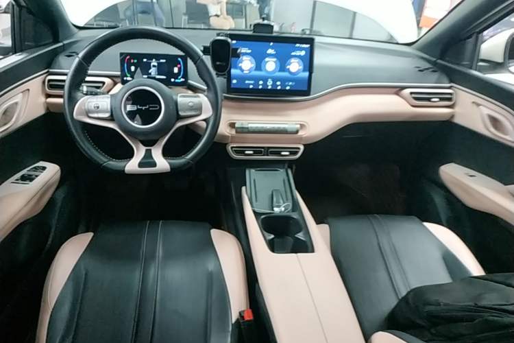 Used BYD Seagull 2023 Free Edition Center Console