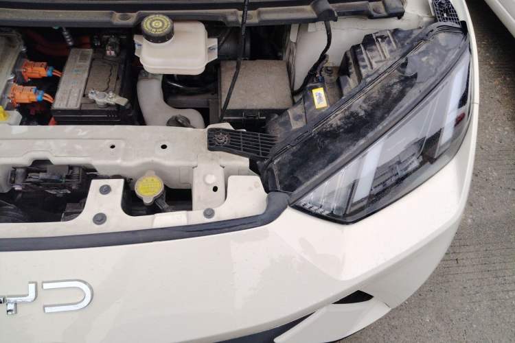Used BYD Seagull 2023 Flying Edition Engine Bay Left