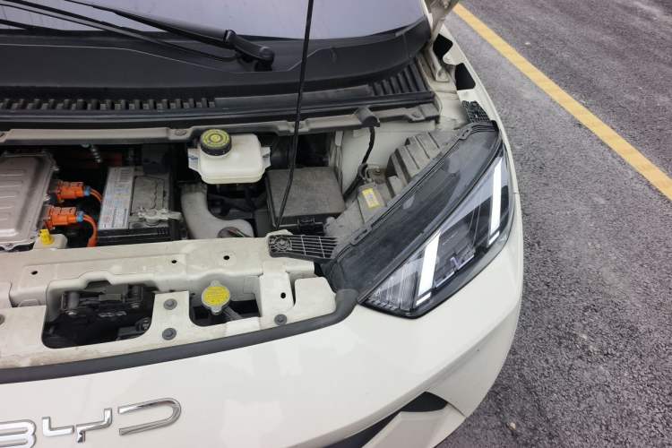 Used BYD Seagull 2023 Flying Edition Engine Bay Left