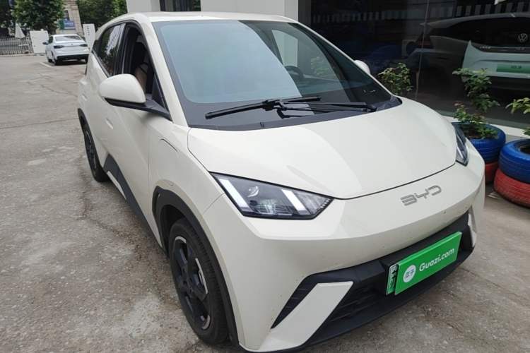 Used BYD Seagull 2023 Flying Edition Front Right 45 Deg