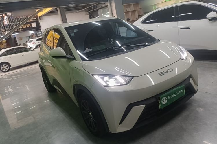 Used BYD Seagull 2023 Flying Edition Front Right 45 Deg