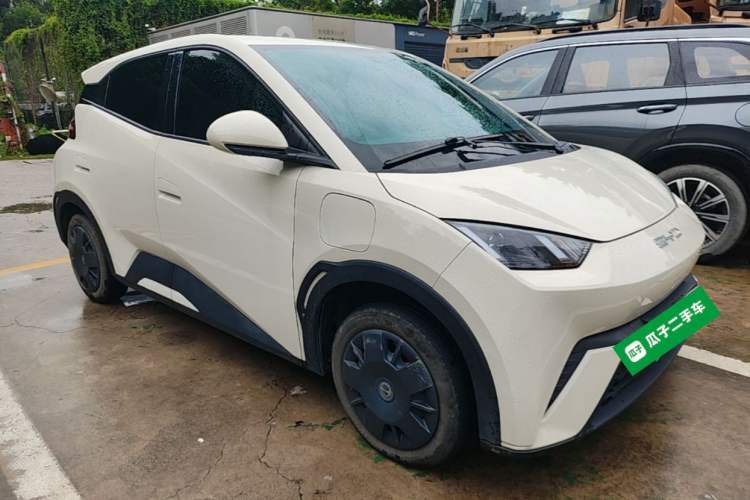 Used BYD Seagull 2023 Active Version Front Right 45 Deg