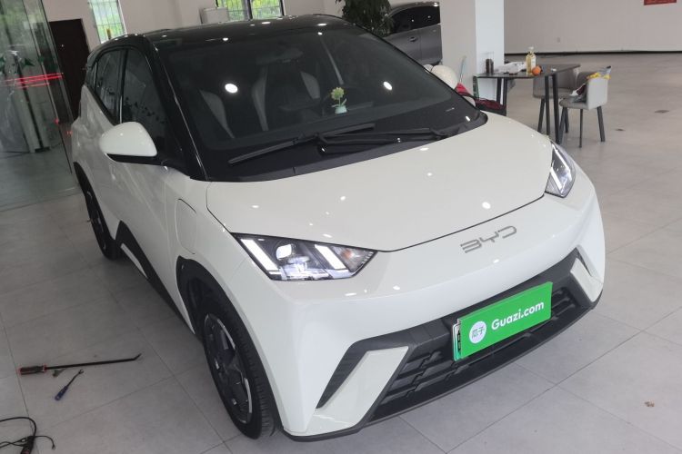 Used BYD Seagull 2023 Flying Edition Front Right 45 Deg