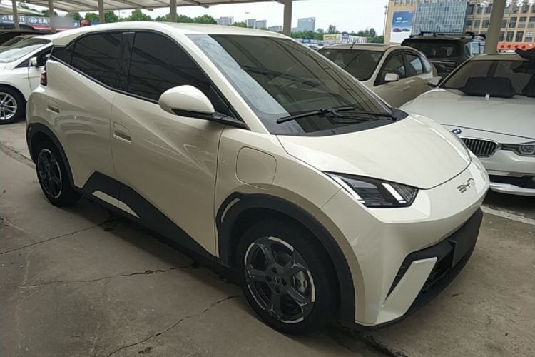 Used BYD Seagull 2023 Free Edition Front Right 45 Deg