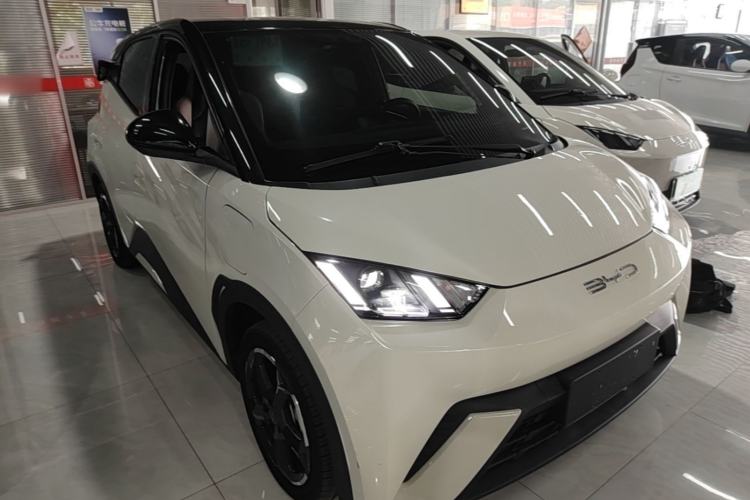 Used BYD Seagull 2023 Flying Edition Front Right 45 Deg