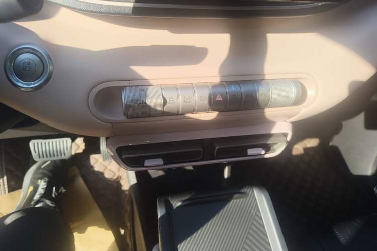 Used BYD Seagull 2023 Active Version Gear Lever