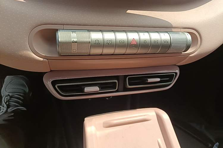 Used BYD Seagull 2023 Free Edition Gear Lever