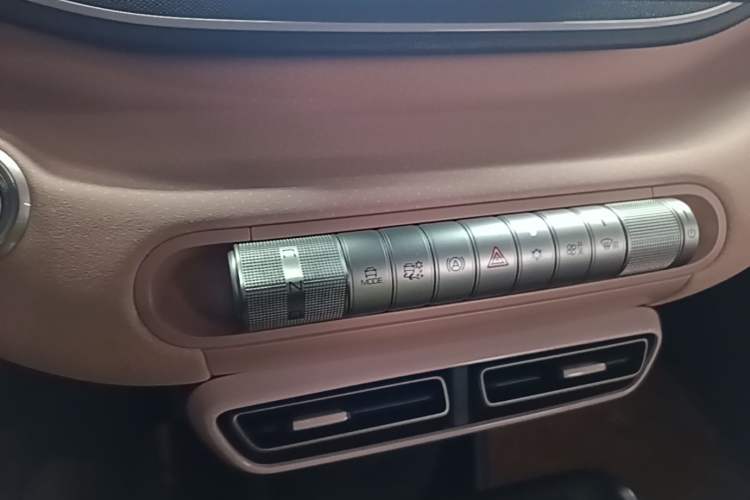 Used BYD Seagull 2023 Free Edition Gear Lever