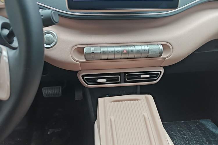 Used BYD Seagull 2023 Free Edition Gear Lever