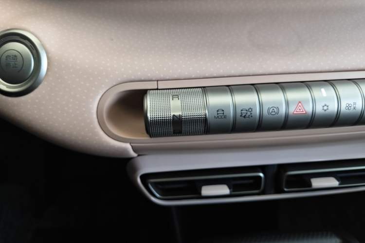 Used BYD Seagull 2023 Free Edition Gear Lever