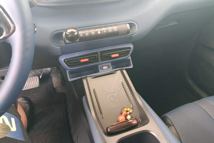 Used BYD Seagull 2023 Free Edition Gear Lever
