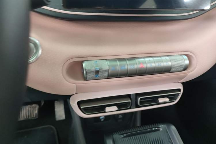 Used BYD Seagull 2023 Free Edition Gear Lever