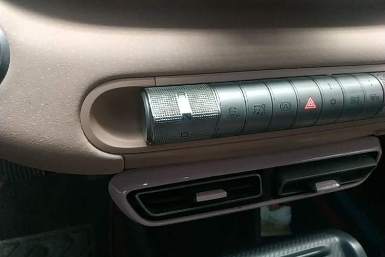 Used BYD Seagull 2023 Free Edition Gear Lever