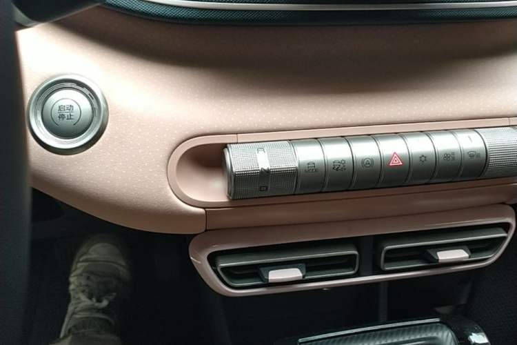 Used BYD Seagull 2023 Free Edition Gear Lever