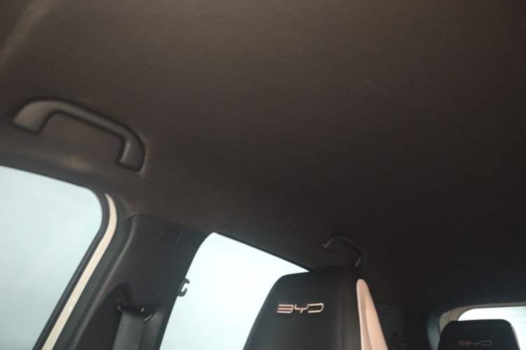 Used BYD Seagull 2023 Active Version Headliner