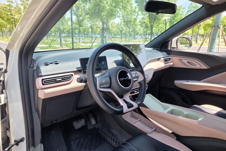 Used BYD Seagull 2023 Active Version Interior 4