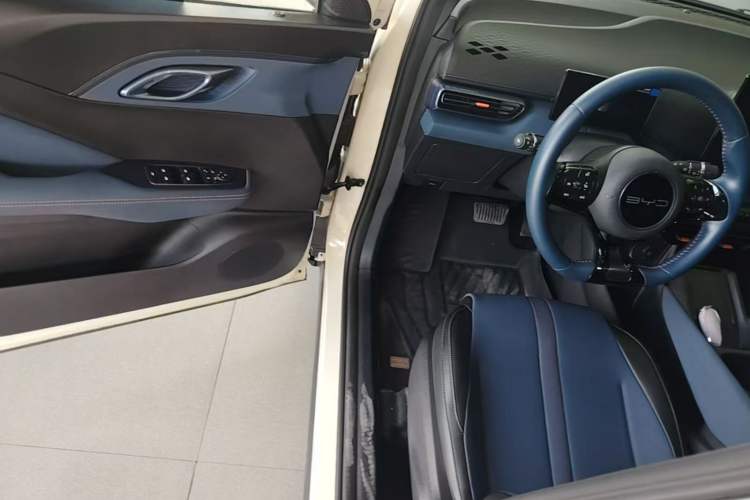 Used BYD Seagull 2023 Free Edition Interior 8
