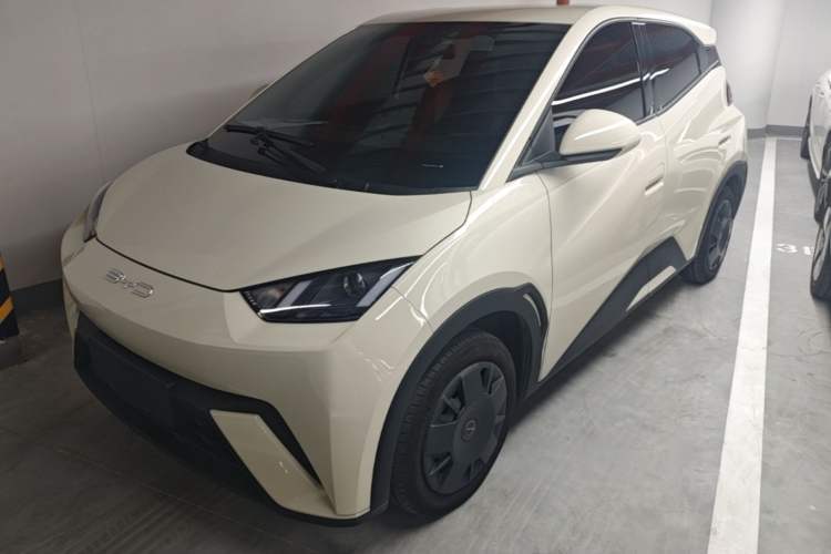 Used BYD Seagull 2023 Active Version Guazi used car, China used car export, Used car for sale, Used BYD cars, Cheapest cars for sale, Electric vehicle, New energy car
