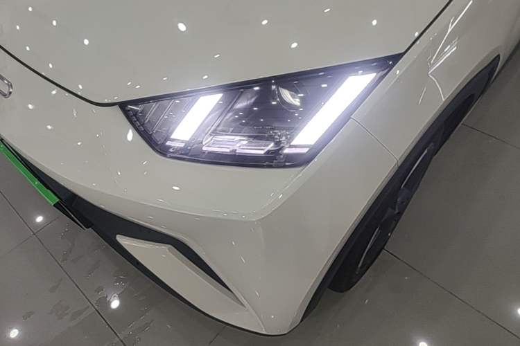 Used BYD Seagull 2023 Flying Edition Left Front Headlight