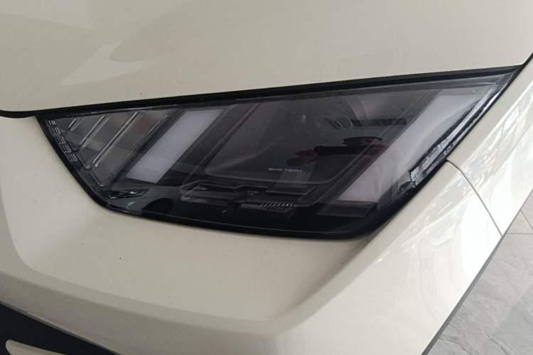Used BYD Seagull 2023 Flying Edition Left Front Headlight
