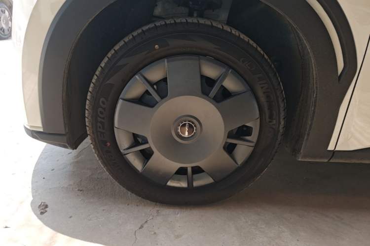Used BYD Seagull 2023 Active Version Left Front Wheel Hub