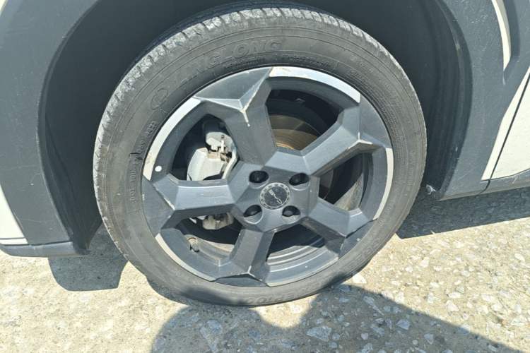 Used BYD Seagull 2023 Free Edition Left Front Wheel Hub