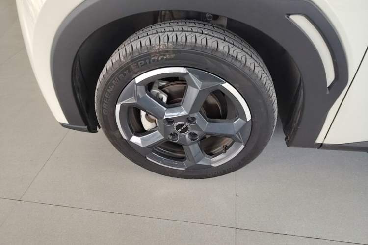 Used BYD Seagull 2023 Free Edition Left Front Wheel Hub